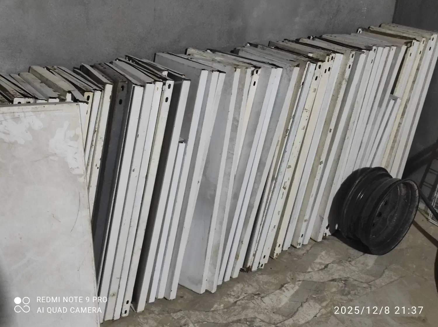 قفسه|فروشگاه و مغازه|گله دار, |دیوار