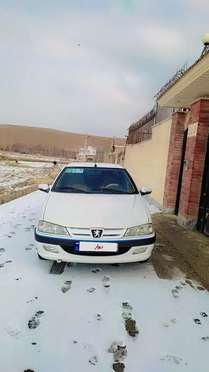 پارس تیوفایو|خودرو سواری و وانت|بروجرد, |دیوار