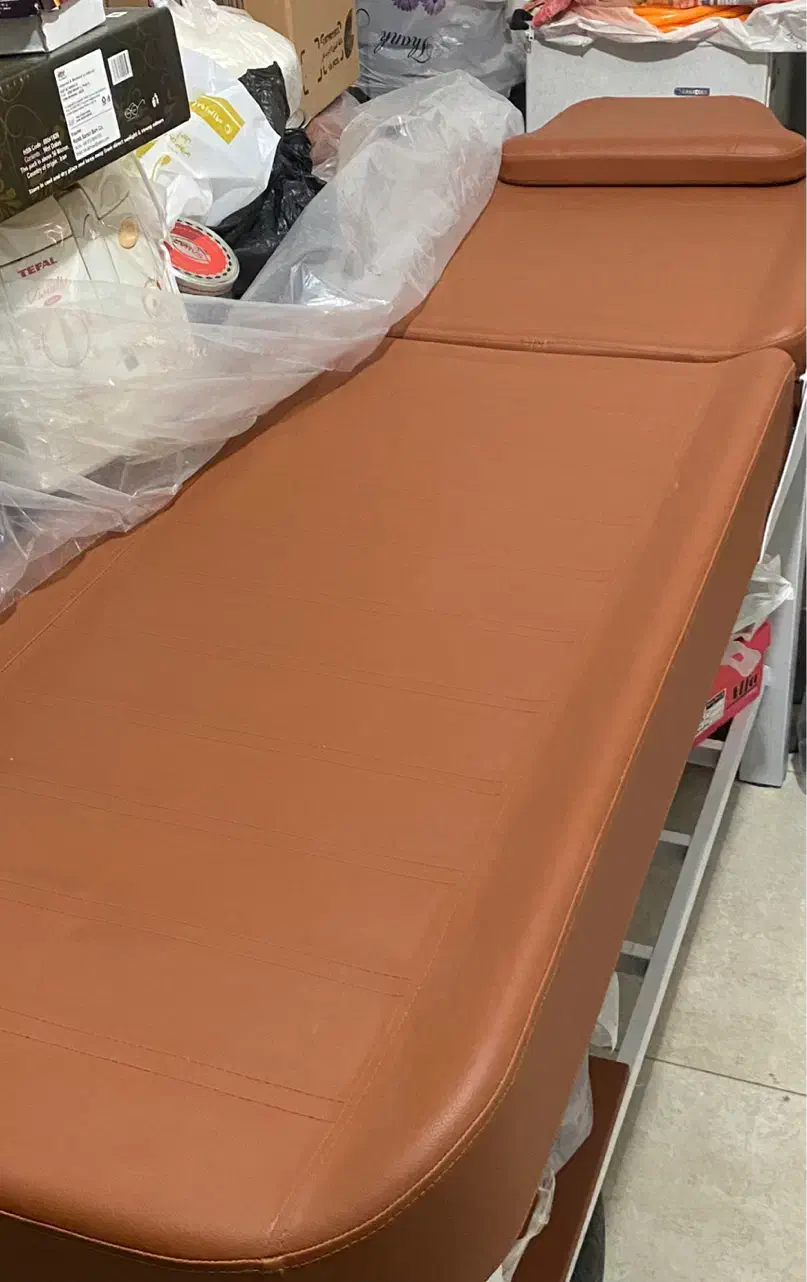 تخت سالن|آرایشگاه و سالن‌های زیبایی|کرمان, |دیوار