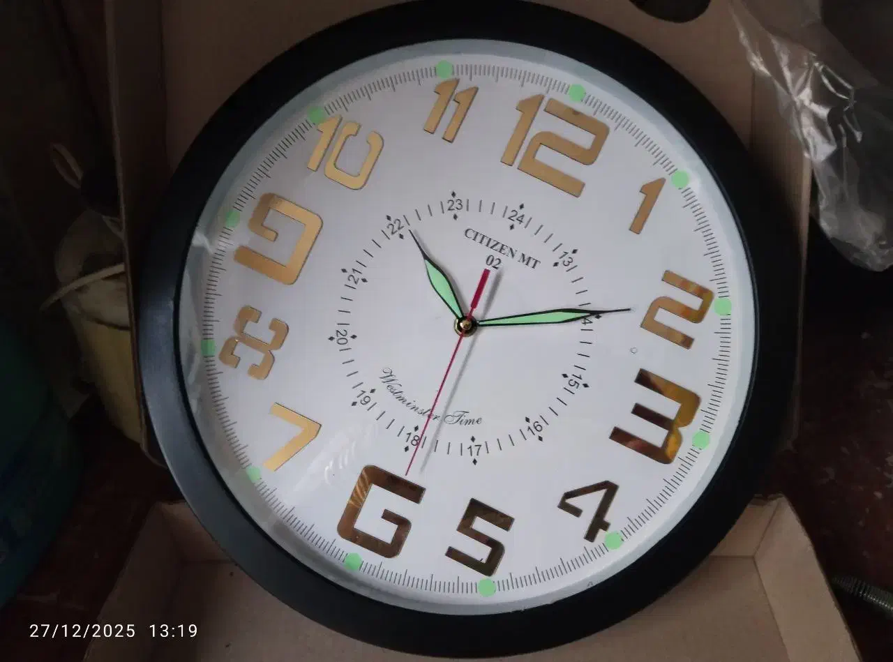 سا عت|ساعت|زنجان, |دیوار