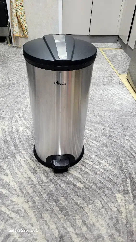 سطل زباله پدالی|لوازم سرویس بهداشتی|آمل, |دیوار