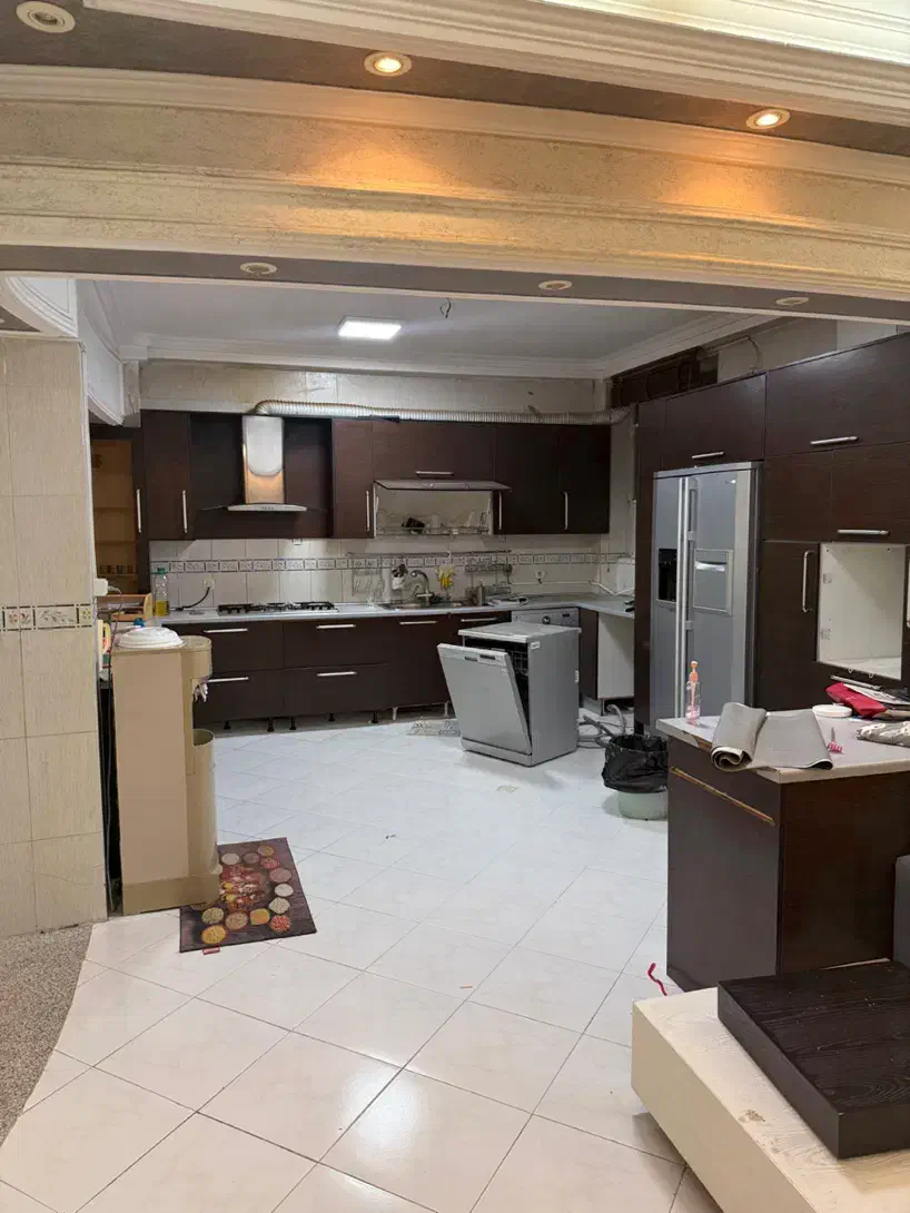 واحد ۲۲۰ متری ۲۲ بهمن|اجارهٔ آپارتمان|بندرعباس, |دیوار