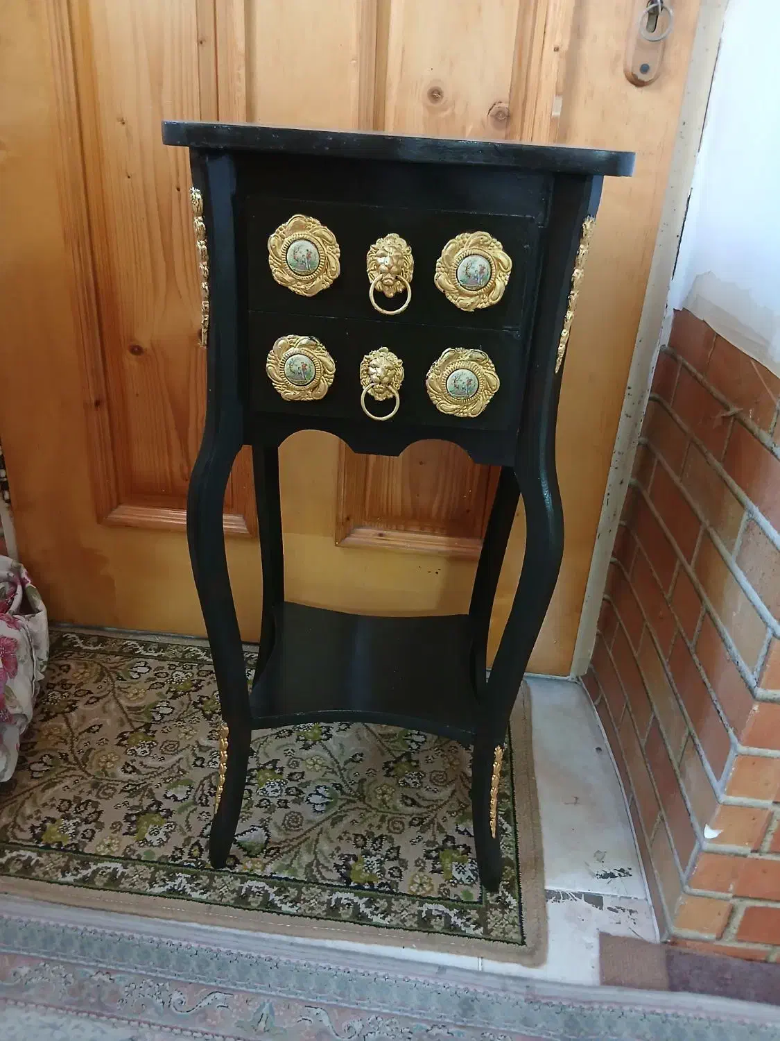 میزتلفن سالم|میز تلفن|لاهیجان, فیاض|دیوار