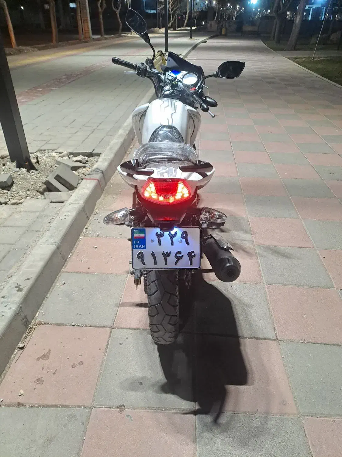 اپاچی ۱۸۰|موتورسیکلت|فردیس, شهرک راه آهن|دیوار