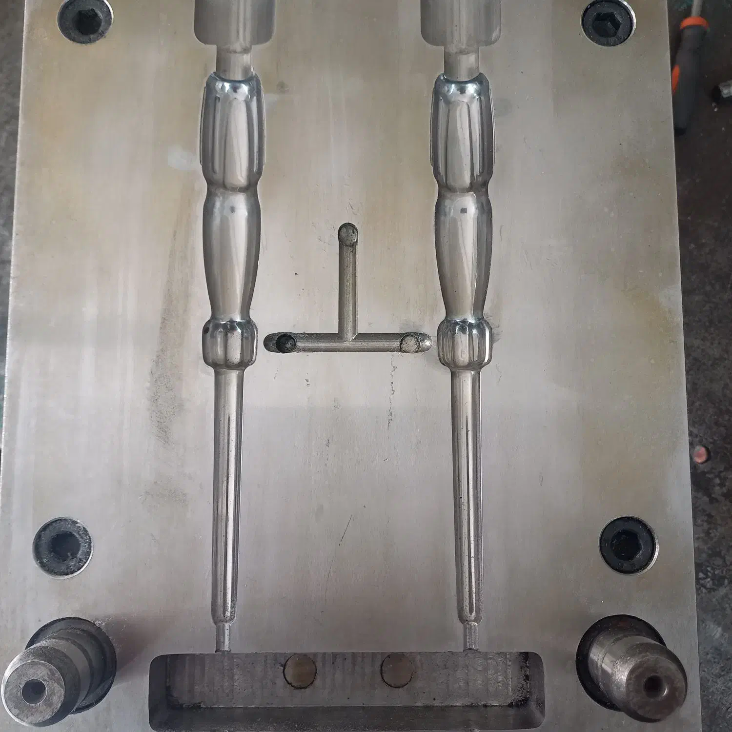 قالبسازی سون استار|خدمات پیشه و مهارت|کرج, شهرک امیر المومنین|دیوار