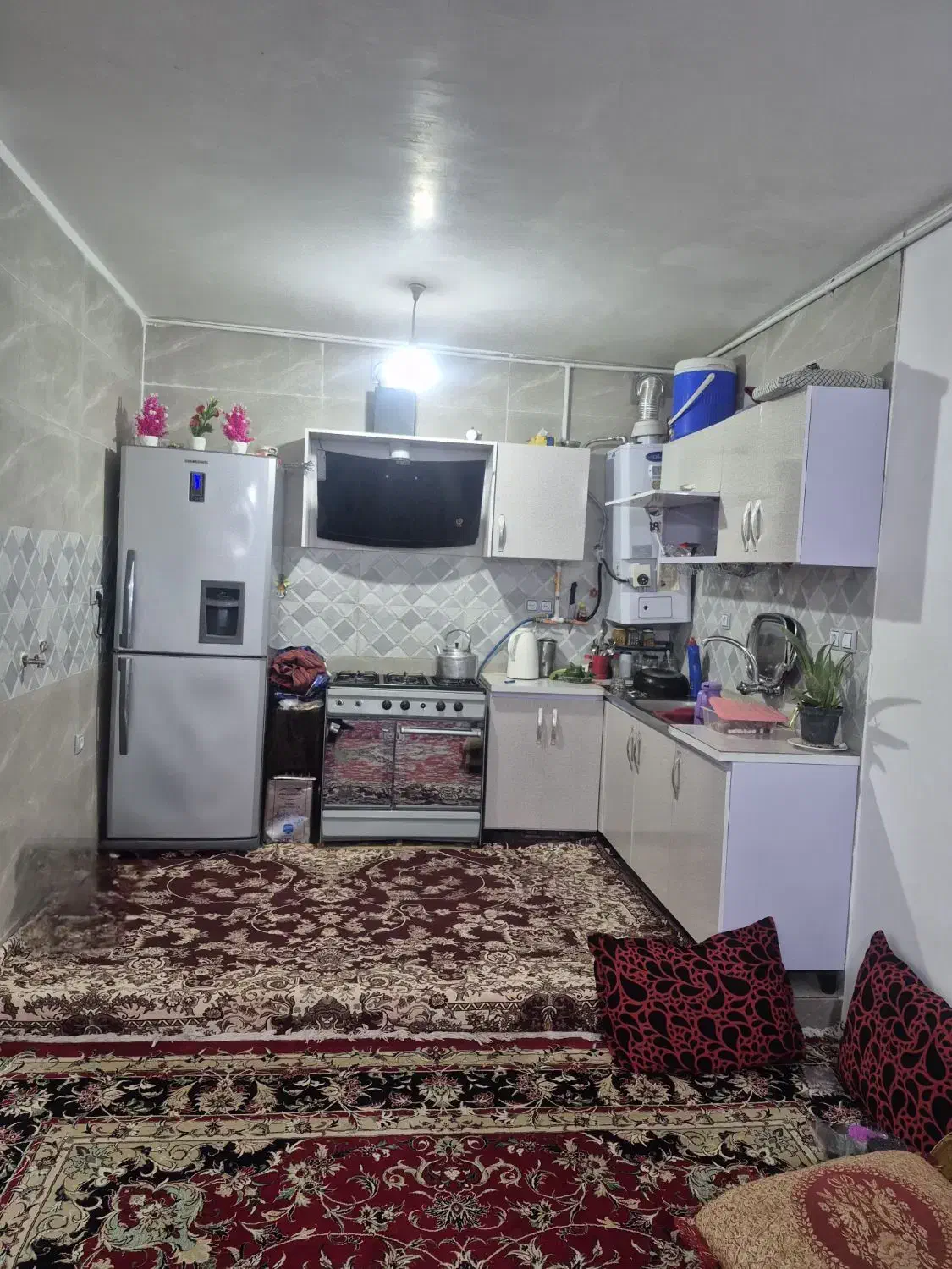 فروش منزل ۲ طبقه نوساز تمیز و مرتب|فروش خانه و ویلا|شیراز, سعدیه جنوبی|دیوار