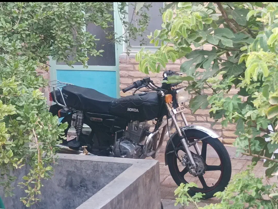 موتور احسان 200 1400|موتورسیکلت|میبد, |دیوار