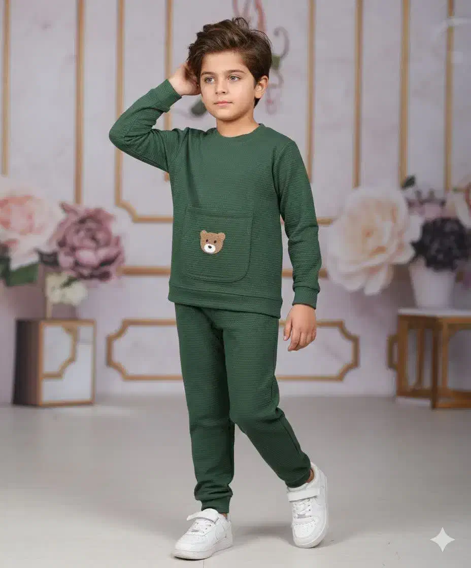 لباس|لباس|ازنا, |دیوار