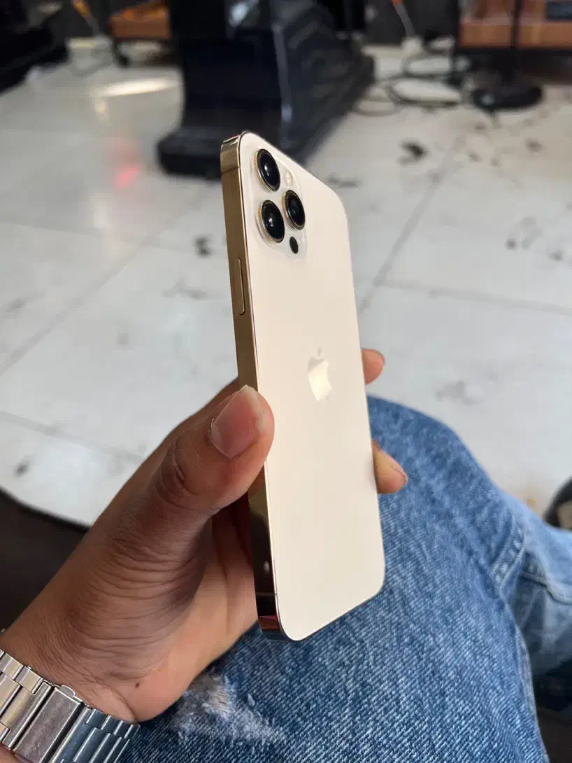 ایفون 12پرومکس‌‌ پک اصلی J/A|موبایل|بندرعباس, |دیوار