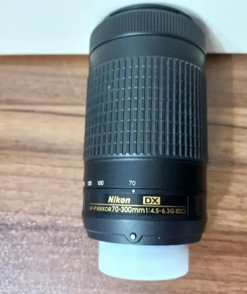 لنز نیکون ۳۰۰ ۷۰ nikon|دوربین عکاسی و فیلمبرداری|قم, شاه سید علی|دیوار