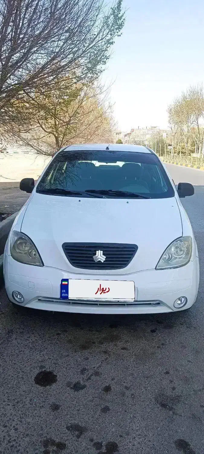 تیبا 1 بیرنگ 93|خودرو سواری و وانت|قم, دروازه چوبی|دیوار