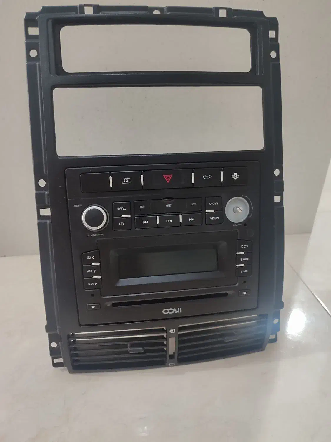 ضبط فابریک ماشین پژو 405 اس ال ایکس تیوفایو|قطعات یدکی و لوازم جانبی|اصفهان, ملکشهر|دیوار