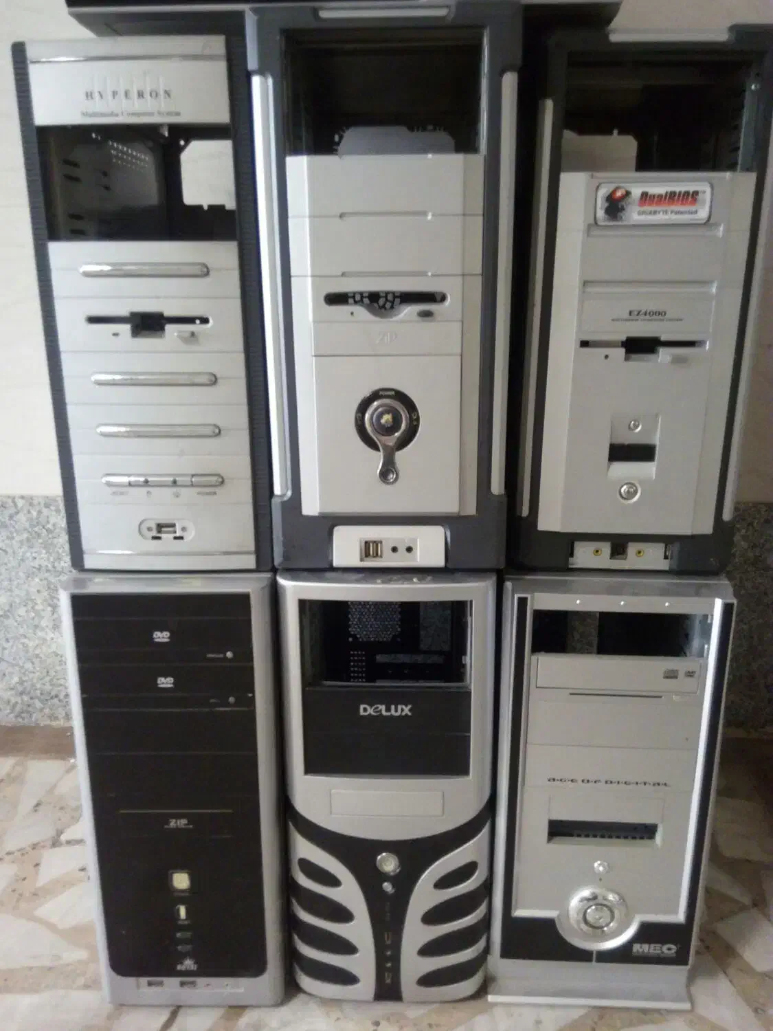 قاب کیس. تمیز و سالم|قطعات و لوازم جانبی رایانه|رشت, پارک شهر|دیوار