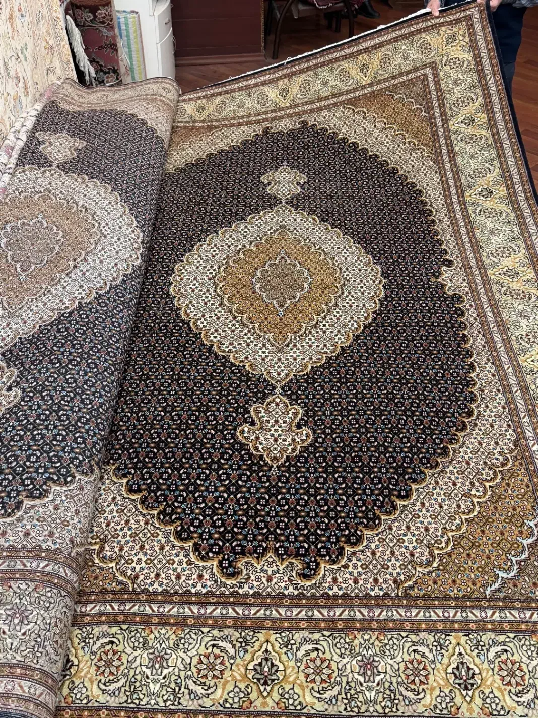 اساتیدفرش-جفت۶مترماهی۶لا۴۰رج باری(اقساطبدون بهر|فرش|تبریز, |دیوار