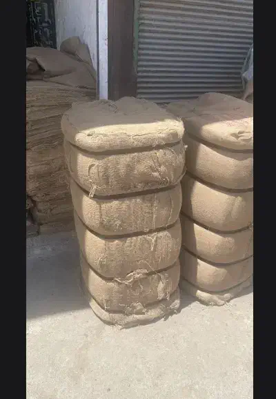 نصب ایزوگام ، قیرگونی و آسفالت با ۲۵سال سابقه کاری|خدمات پیشه و مهارت|تهران, ستارخان|دیوار