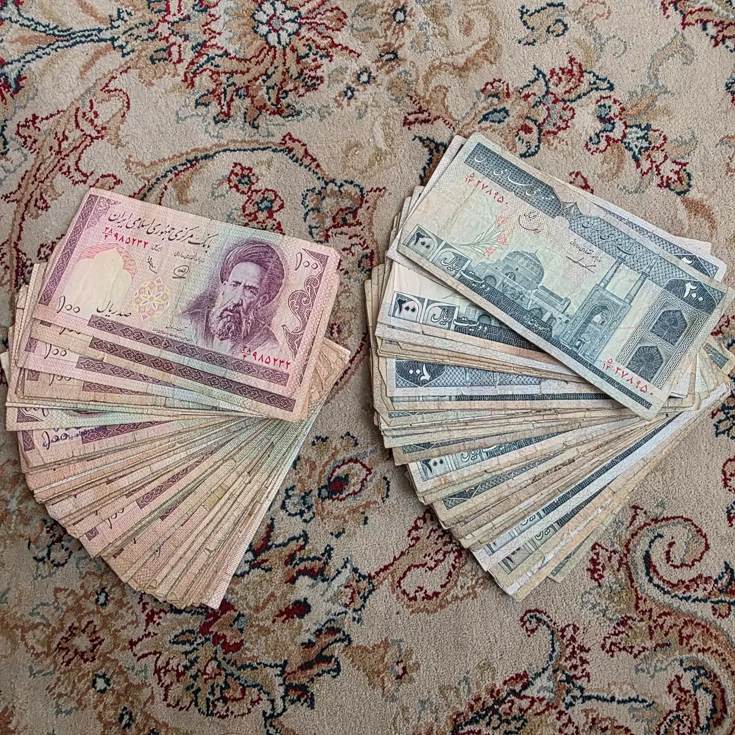 اسکناس زیر خاکی قدیمی ۱۰ و ۲۰ تومانی|کلکسیون سکه، تمبر، اسکناس|اصفهان, ملک‌شهر|دیوار