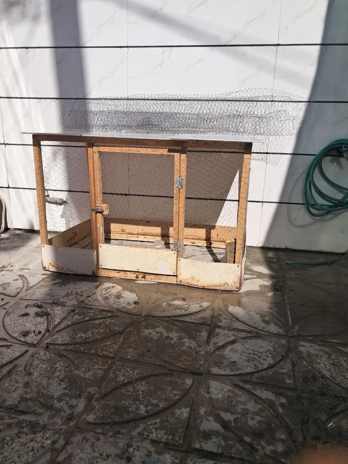 قفس چوبی|لوازم جانبی حیوانات|فلاورجان, |دیوار