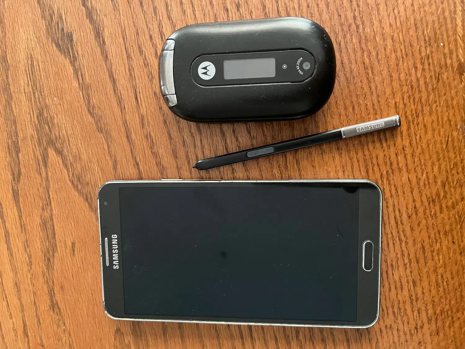 گوشی سامسونگ و موتورولا|لوازم جانبی موبایل و تبلت|تهران, کامرانیه|دیوار