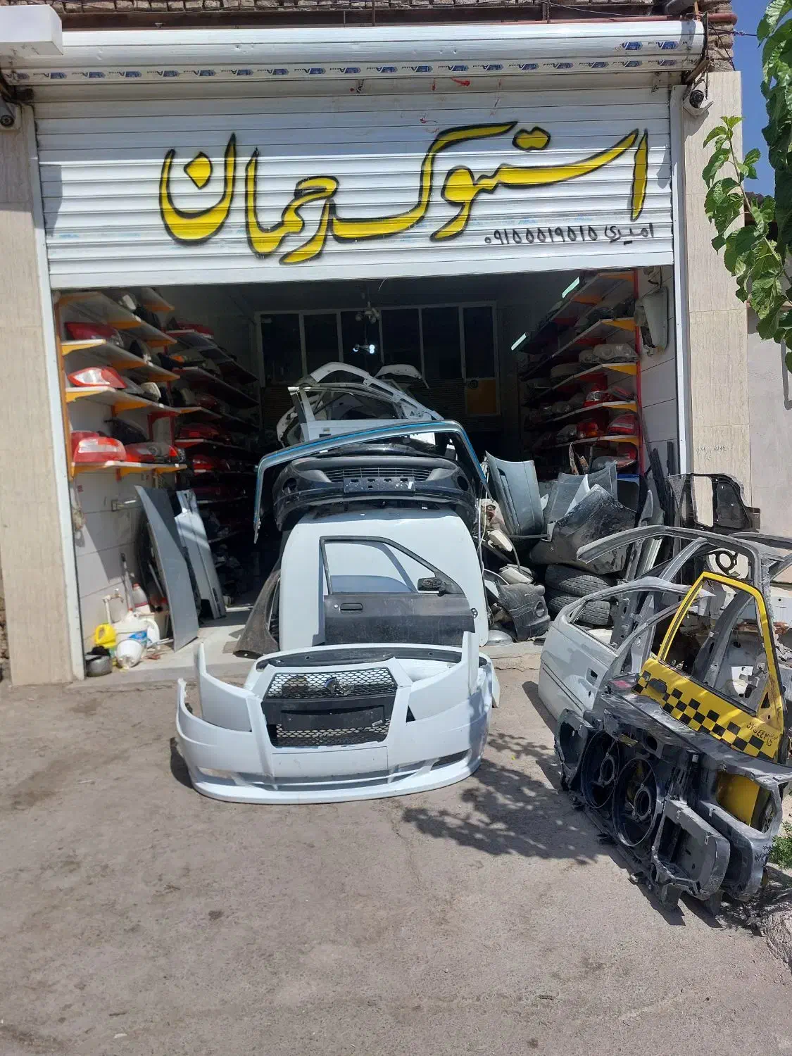 استوک بدنه اصلی کوییک و ساینا|قطعات یدکی و لوازم جانبی|نیشابور, باغ نو|دیوار