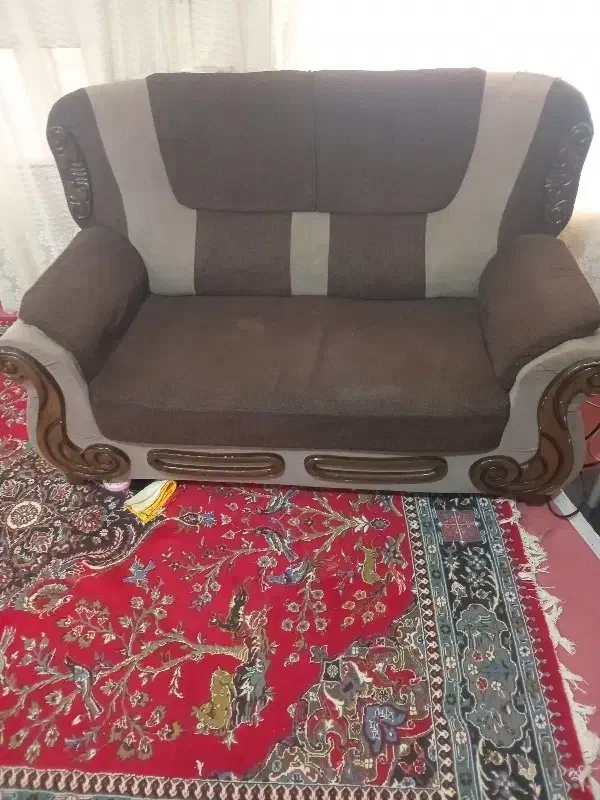 یک دست مبل هفت نفر|مبلمان خانگی و میز عسلی|شیروان (خراسان), |دیوار