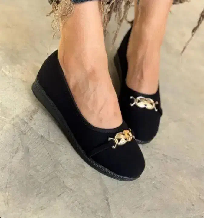 کفش فقط 198|کیف، کفش، کمربند|یاسوج, |دیوار