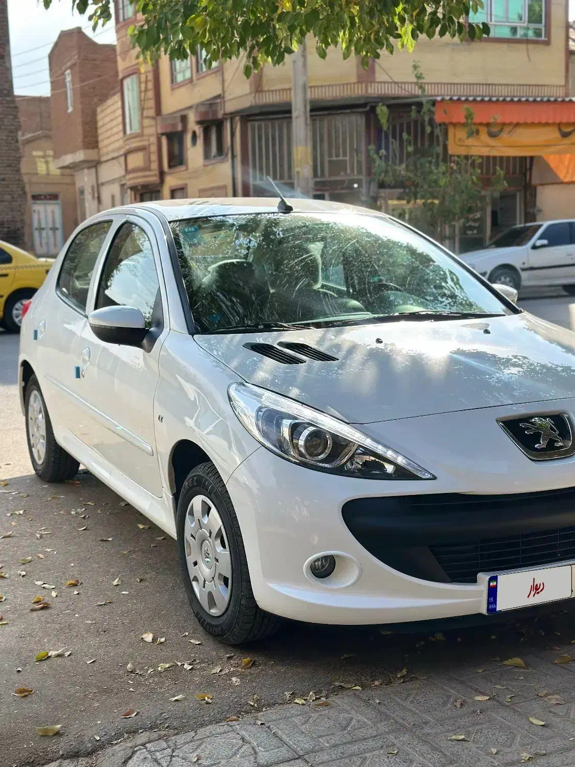 پژو ۲۰۷ فرمان برقی دنده سقف فاز|خودرو سواری و وانت|تبریز, |دیوار