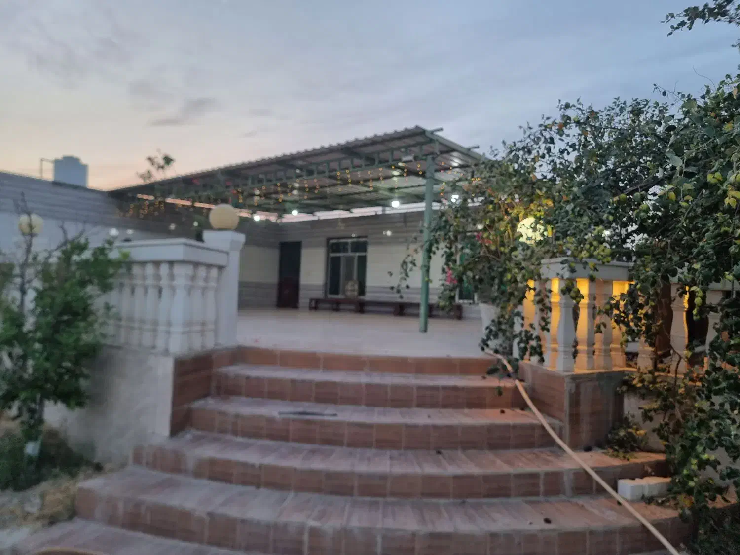 فروش خانه ویلایی ۳۰۰ متری ۳ خوابه|فروش خانه و ویلا|قشم, |دیوار