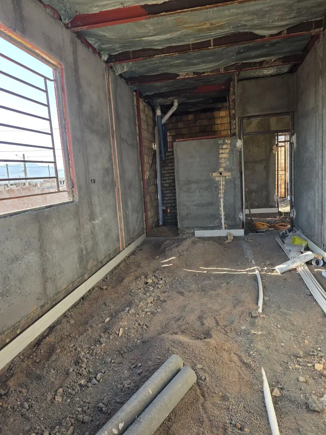 منزل ویلایی شمالی شهرک اندیشه حاشیه خیابان اصلی|فروش خانه و ویلا|سربیشه, |دیوار