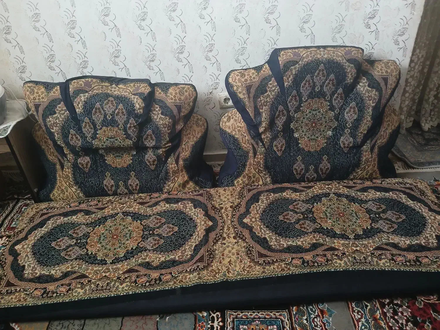 پشتی|پشتی|زاهدان, |دیوار