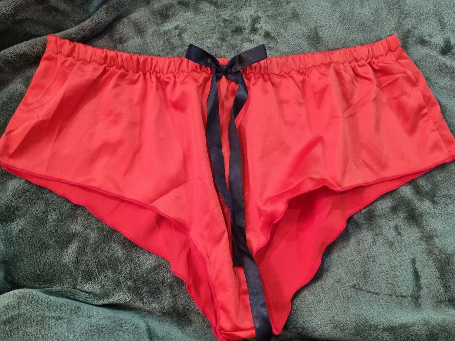 تاپ و شورت لباس خواب قیمت عمده مناسب|لباس|بوشهر, |دیوار