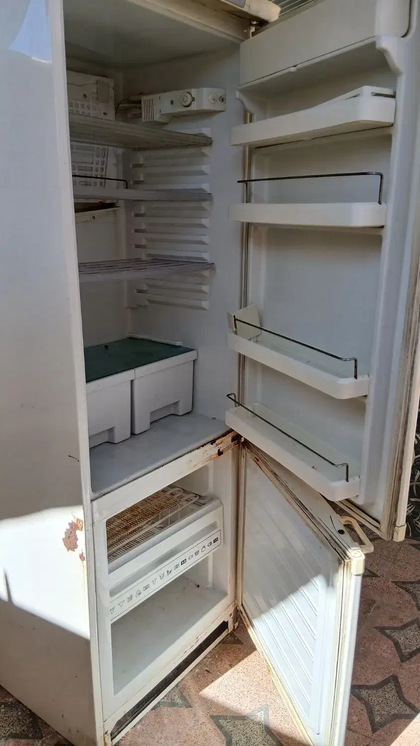 یخچال|یخچال و فریزر|سیرجان, |دیوار