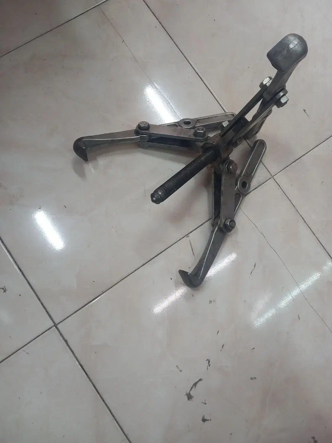 فروش پولی کش صنعتی کاملا سالم|ماشین‌آلات صنعتی|قم, آذر (نکویی)|دیوار