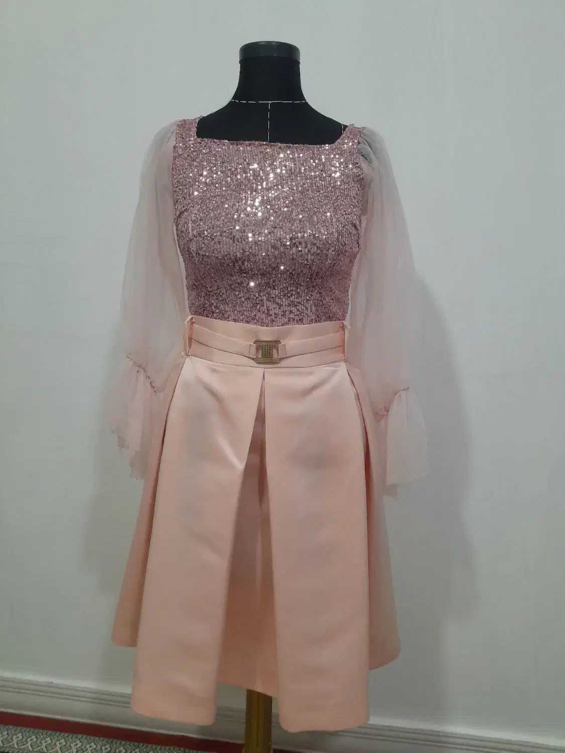 لباس|لباس|اندیمشک, |دیوار