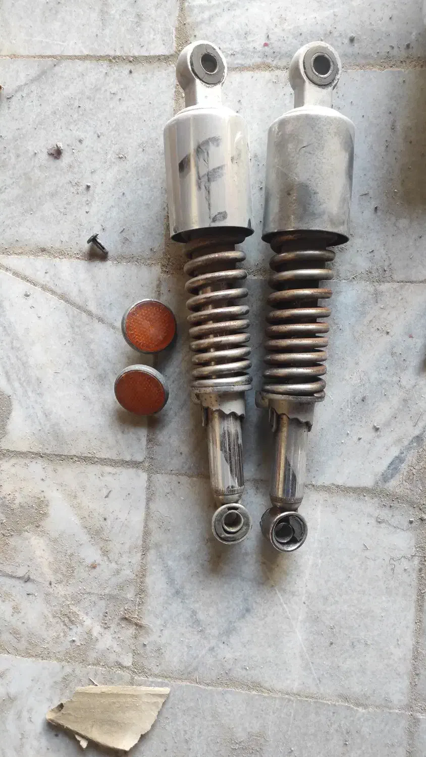 فروش کمک عقب سی جی و خورجین.|قطعات یدکی و لوازم جانبی|یزد, |دیوار