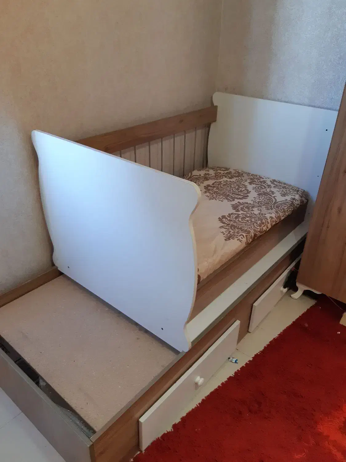 فروس تخت نوزادونوجوان|تخت و صندلی بچه|قزوین, |دیوار