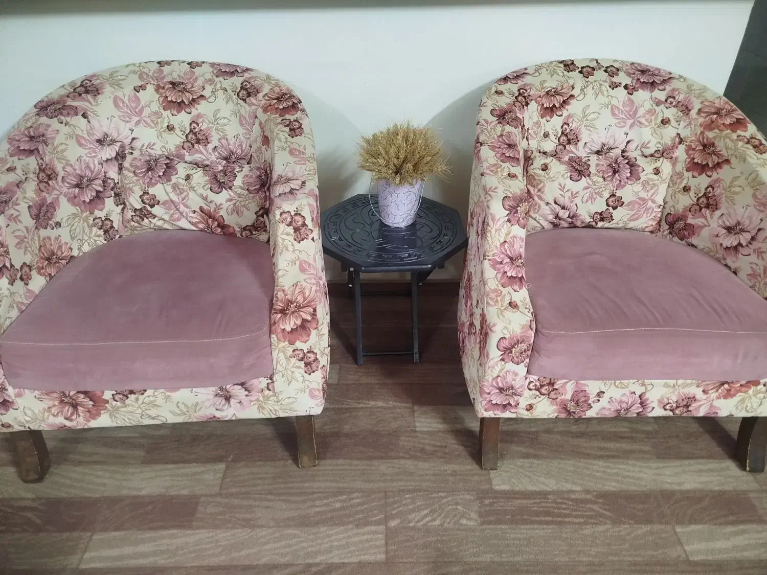 مبل ۷نفره|مبلمان خانگی و میز عسلی|رودسر, |دیوار