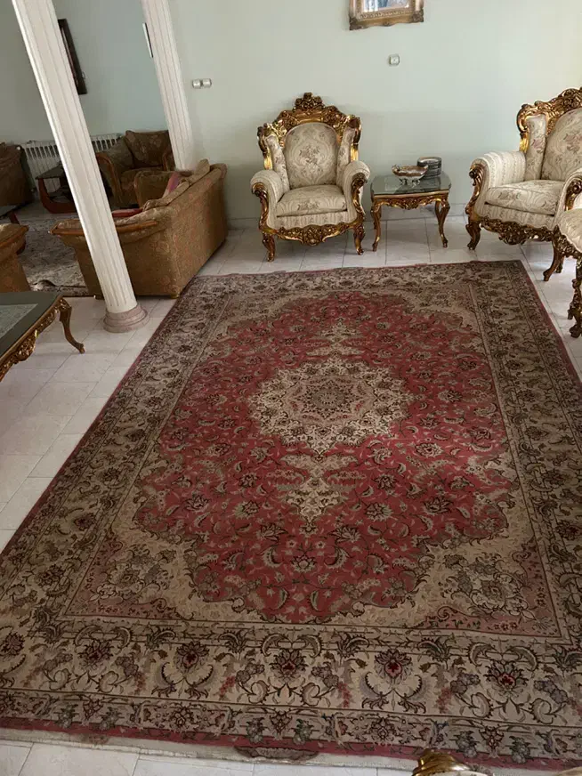 فرش تبریز (شکور تقی زاده) با هولوگرام .۶۰رج|فرش|رشت, منظریه|دیوار