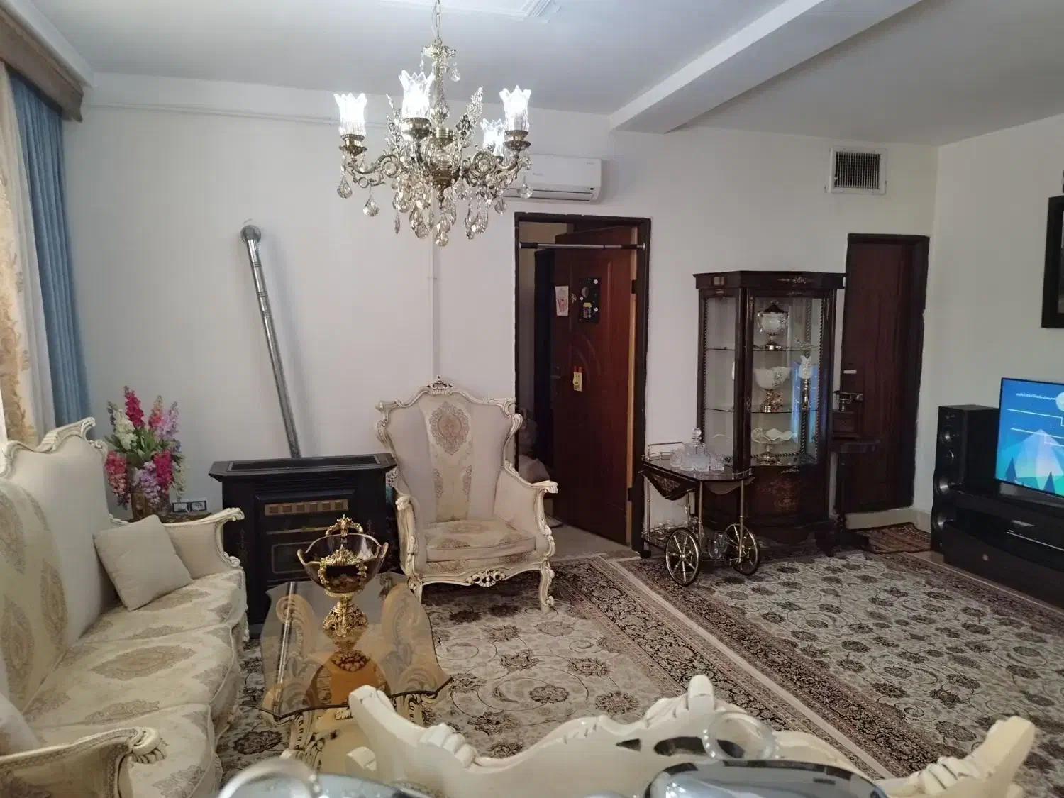 آپارتمان خیابان آزادی طبقه دوم|فروش آپارتمان|الوند, |دیوار