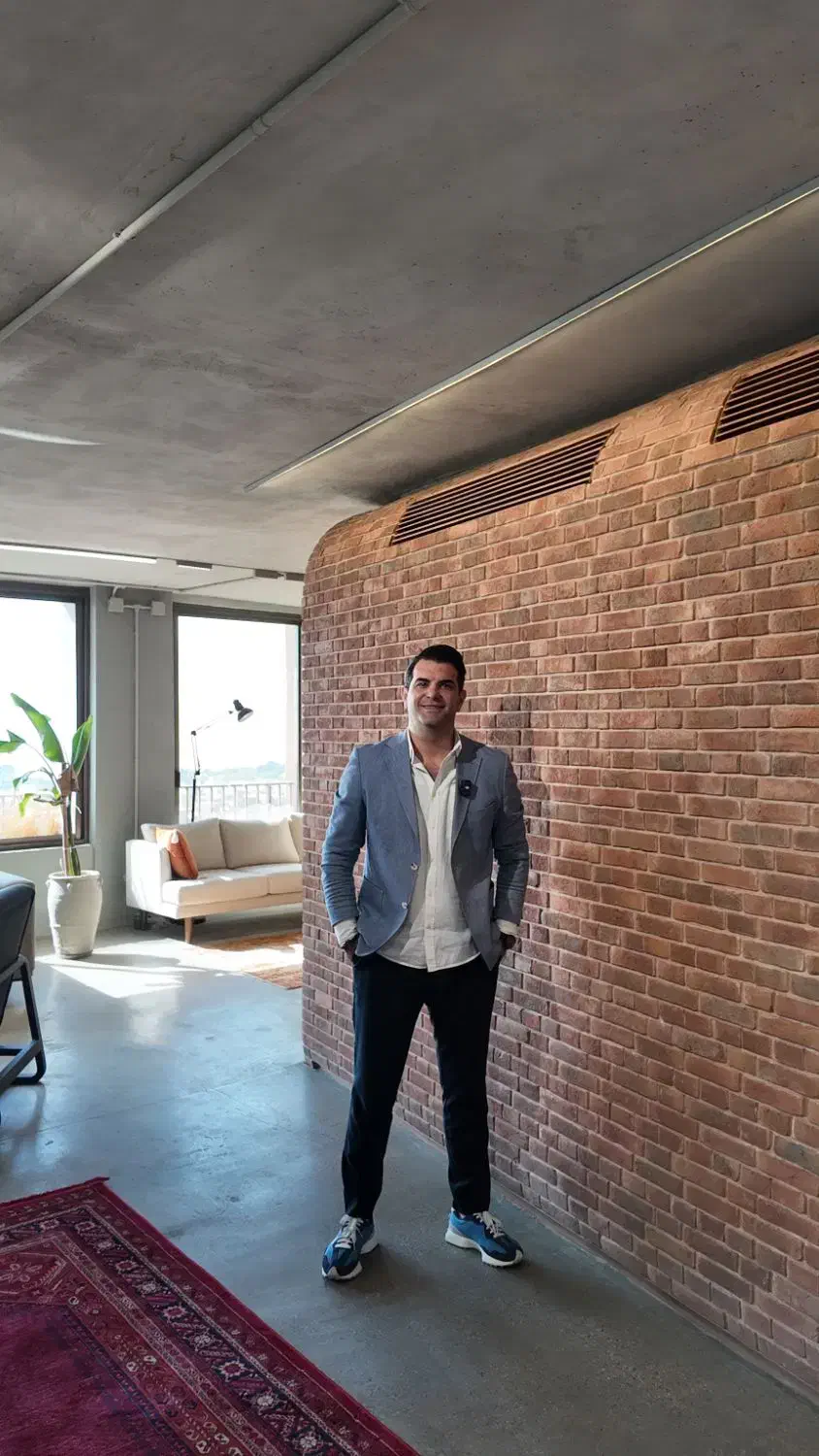 ۱۷۰ متر شهرک خصوصی پردیسان طبقه ۳ تراس وسیع