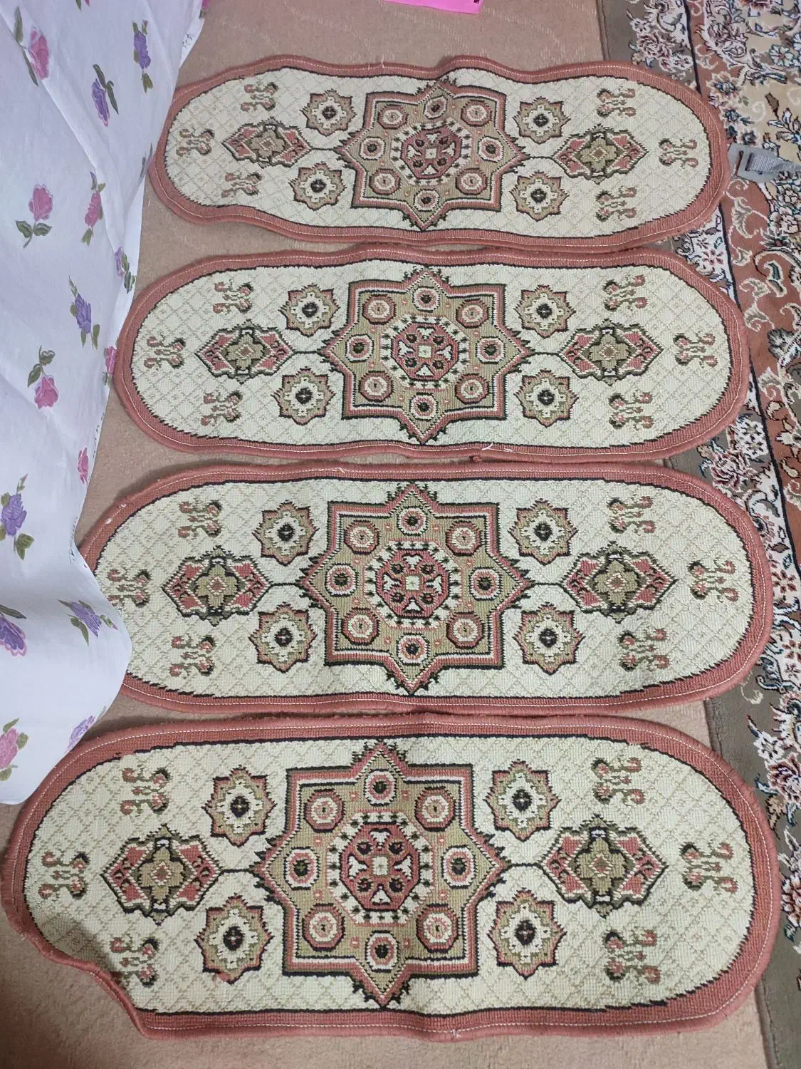 گلیم پله|گلیم، جاجیم، گبه|قم, زند آباد|دیوار