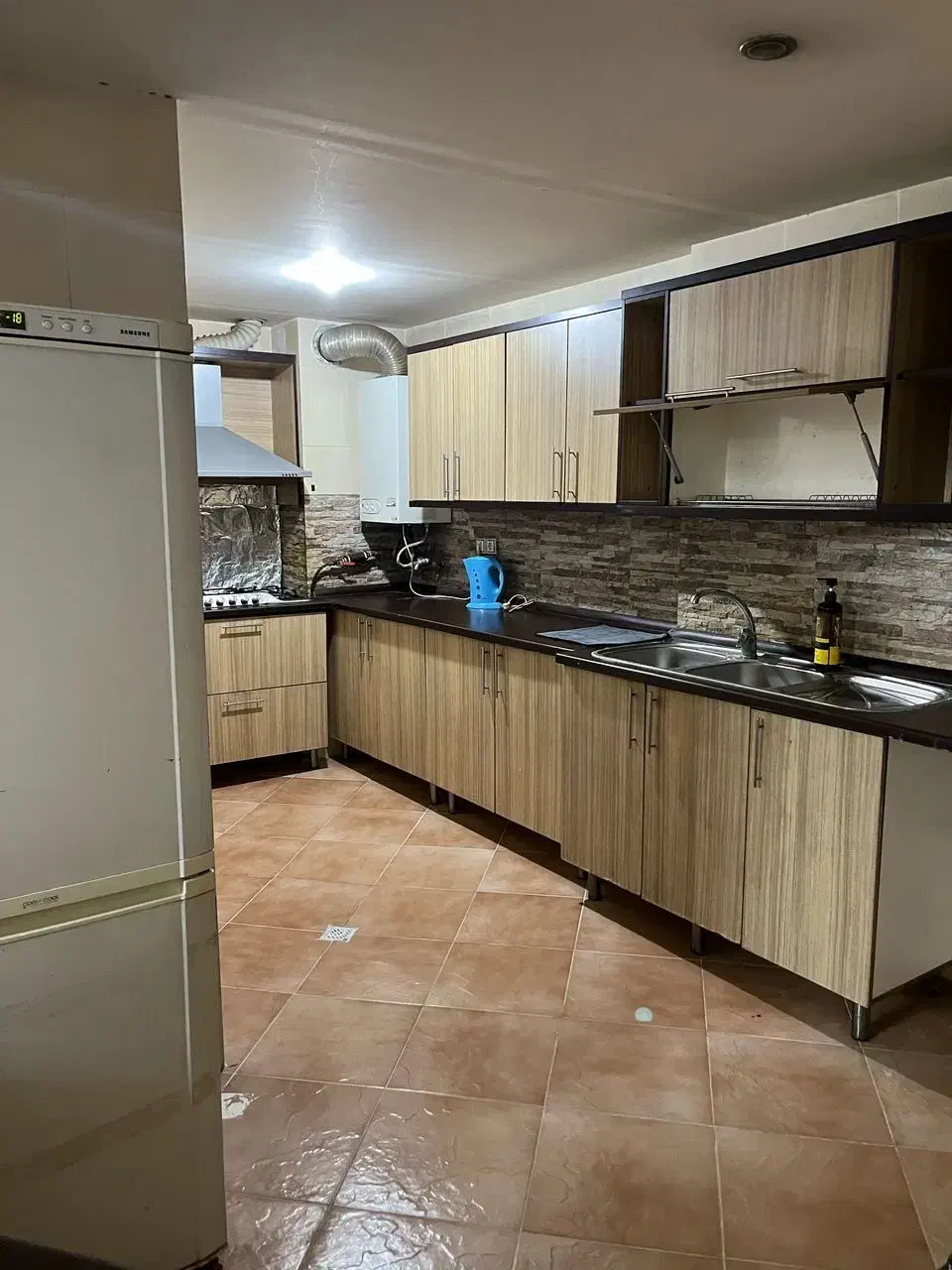 آپارتمان دو خواب مرکز شهر ارگ کریمخان زند همکف|اجارهٔ کوتاه‌مدت آپارتمان و سوئیت|شیراز, زند|دیوار