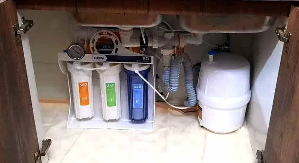 تعمیرات و نصب تصفیه آب خانگی و نیمه صنعتی وجامبو|خدمات پیشه و مهارت|خرمشهر, |دیوار