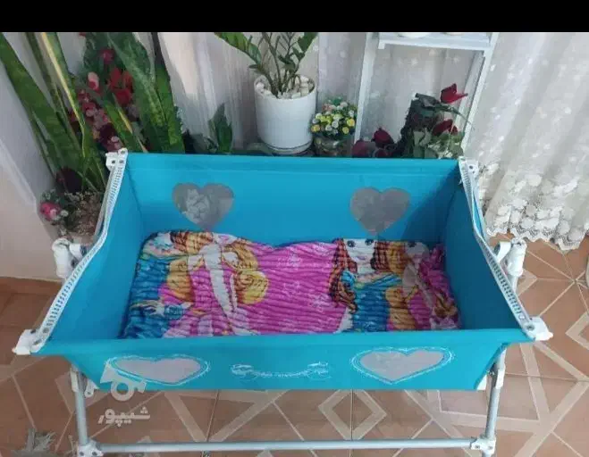 تخت نوزاد گهواره|تخت و صندلی بچه|تهران, جلیلی|دیوار