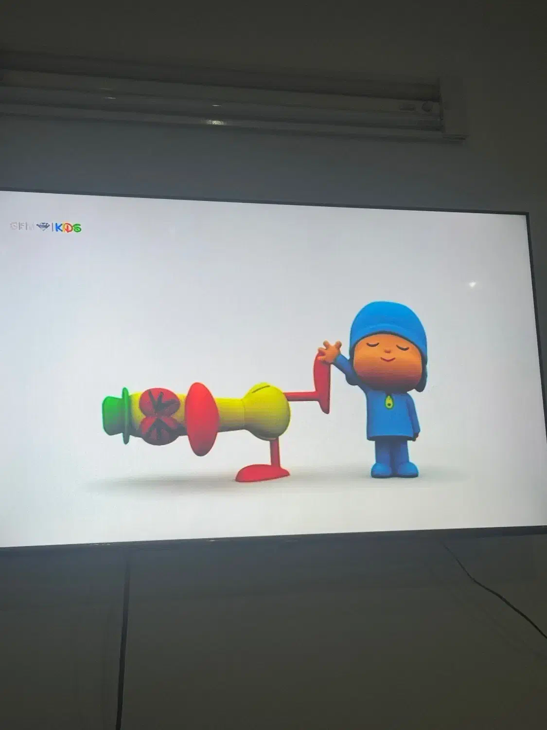 تلویزیون x-vision ۶۵ اینچ 4k|تلویزیون و پروژکتور|گنبد کاووس, |دیوار