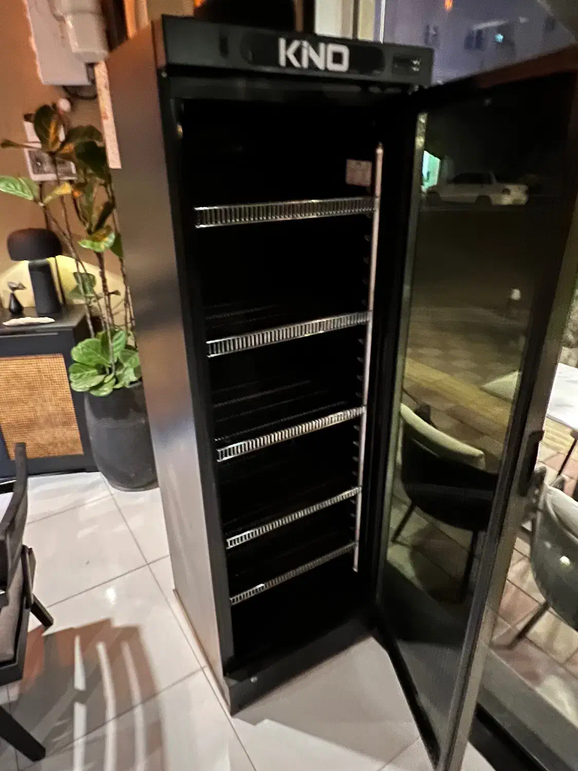 یخچال کافه ای/کینوkino|کافیشاپ و رستوران|رشت, بلوار گیلان|دیوار