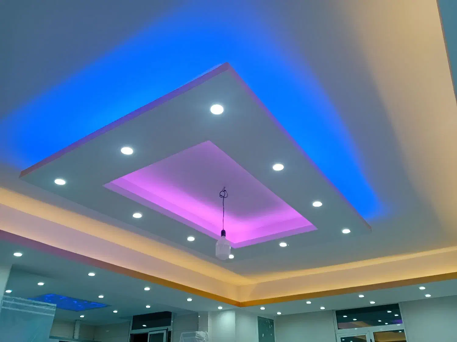 اجرای کناف کاغذدیواری نقاشی ساختمان لاین نوری|خدمات پیشه و مهارت|گلستان (تهران), |دیوار