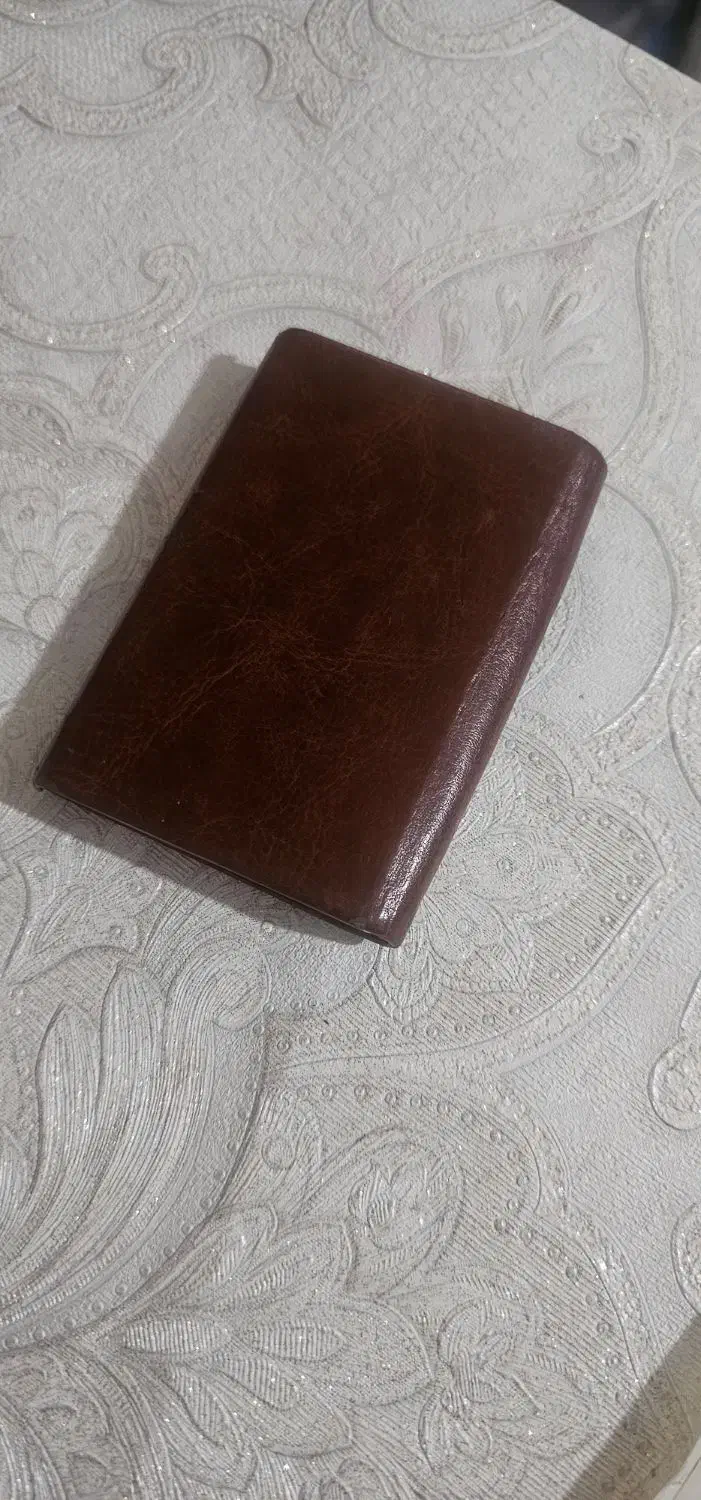 مدارک گمشده نادراحمدی|اشیا|اردبیل, |دیوار