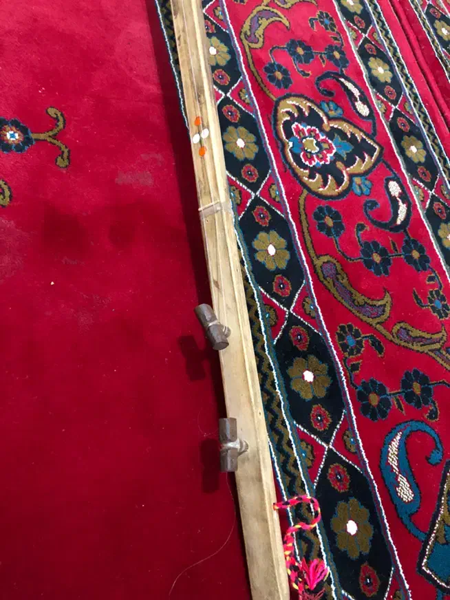 دمبوره|سازهای سنتی|ورامین, ورامین|دیوار