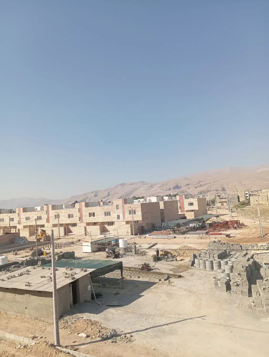 پیمانکار ساختمان ،استا‌د کار ماهر ساختمان|استخدام معماری، عمران و ساختمانی|شیراز, شهرک ترکان|دیوار