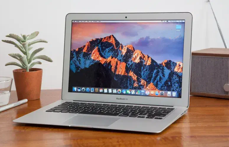 MacBook Air|رایانه همراه|دوگنبدان, |دیوار
